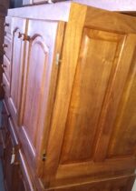 600-BAJO MESADA 1.40 mts 4 CAJONES 2 PUERTAS - Imagen 2