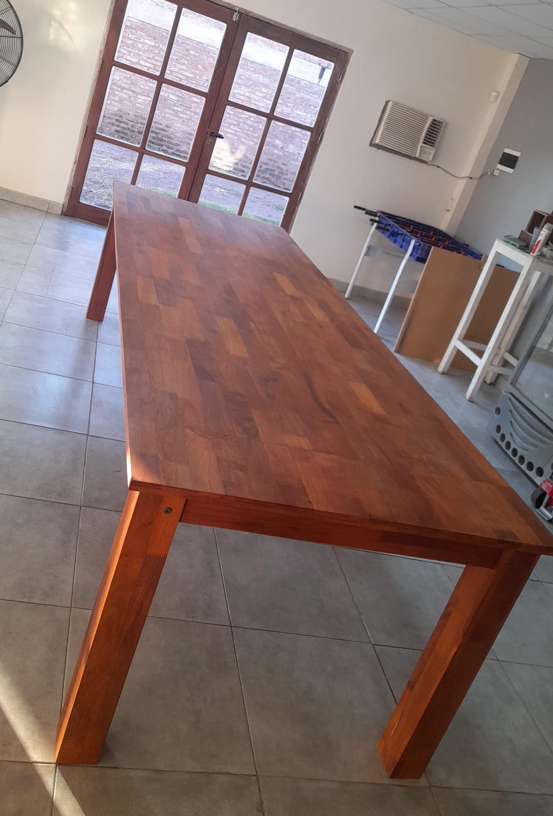Mesa finger algarrobo 3.00x1.10 mts 9400-MESA FINGER 3.00X1,10 MTS (ESPECIAL QUINCHOS) - Imagen 1